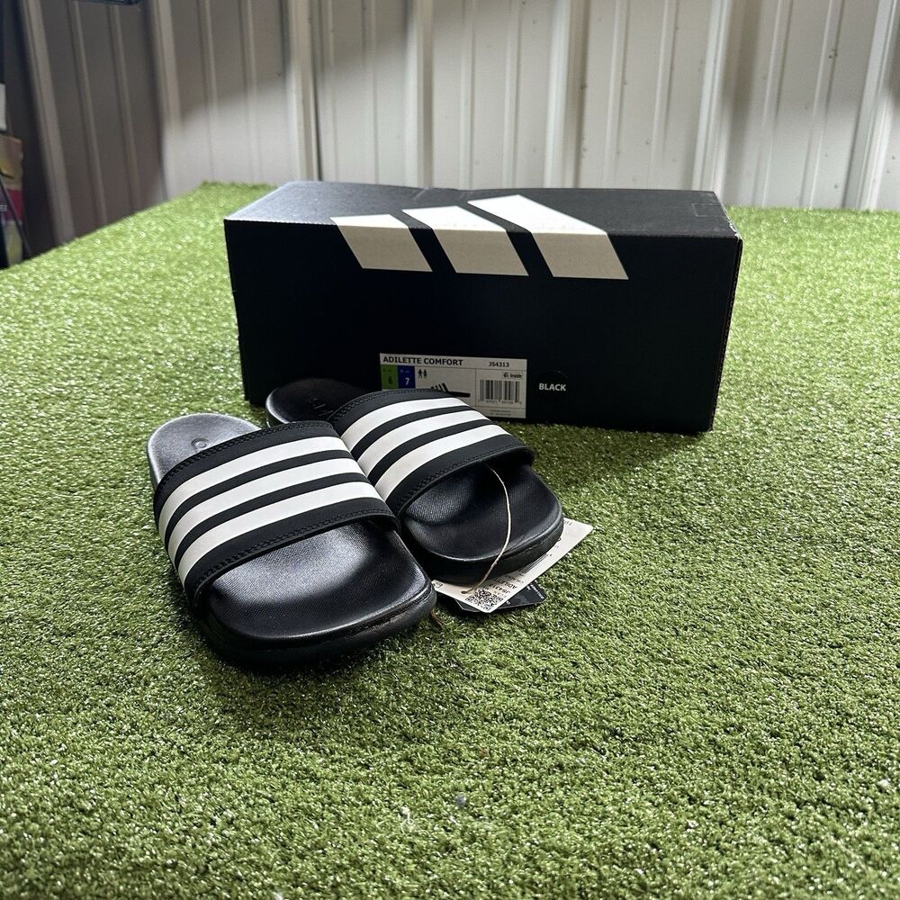 Adidas Adilette Comfort Slides Black White Unisex Men's 6 Women's 7 NIB